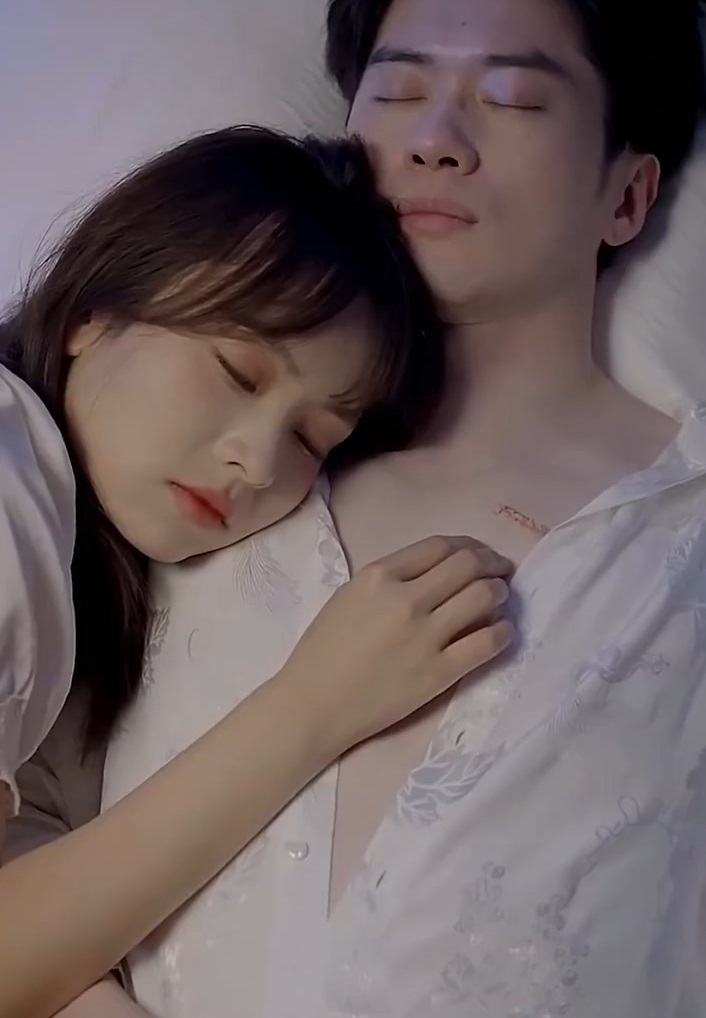 霍总夫人说你才是替身封面图