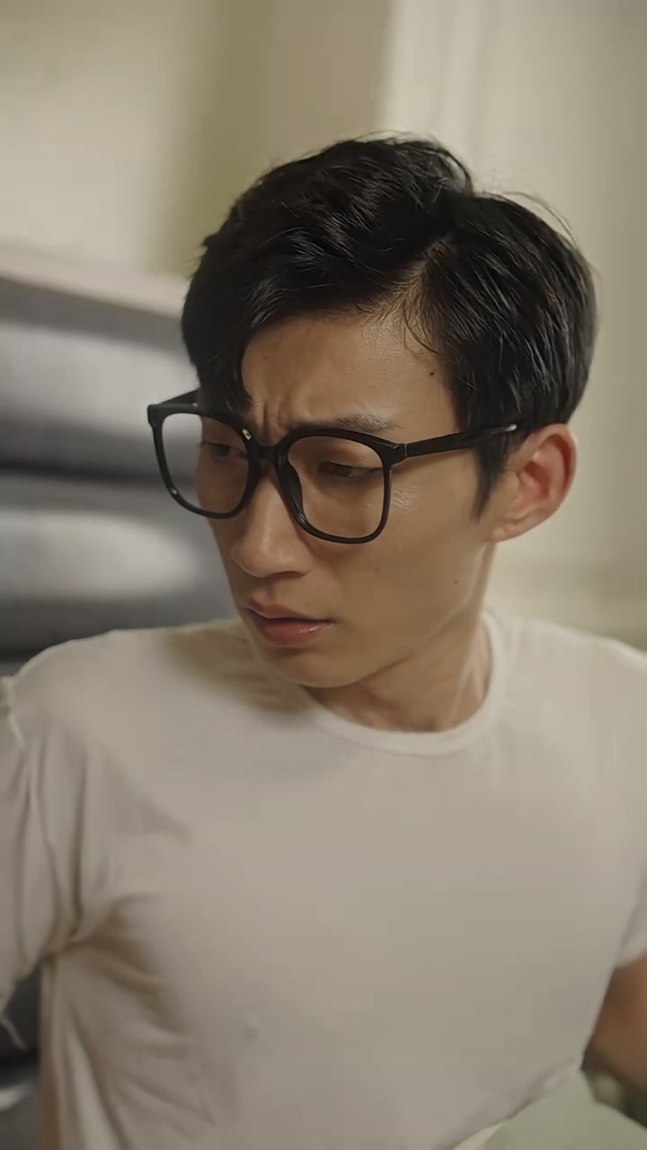 捡个美女带我逆天改命封面图