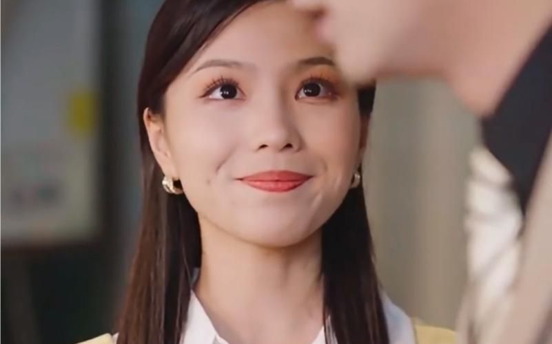 恶魔总裁的偏执宠爱封面图