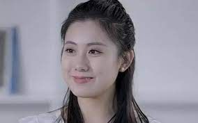 报告总裁，夫人婚前要实习封面图