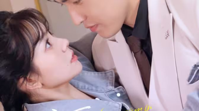 盛夏不如她迷人（前夫请接招）封面图