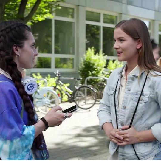 乡村女孩第一季封面图