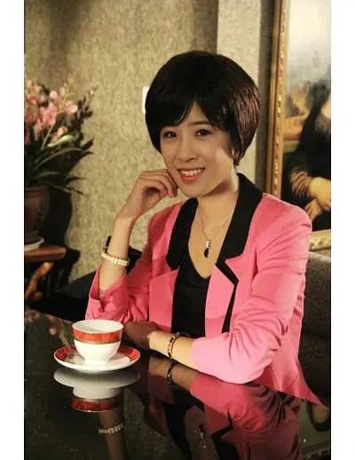 第一次牵手 2012封面图