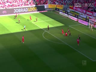 德甲联赛 拜仁慕尼黑VS多特蒙德 20250413封面图