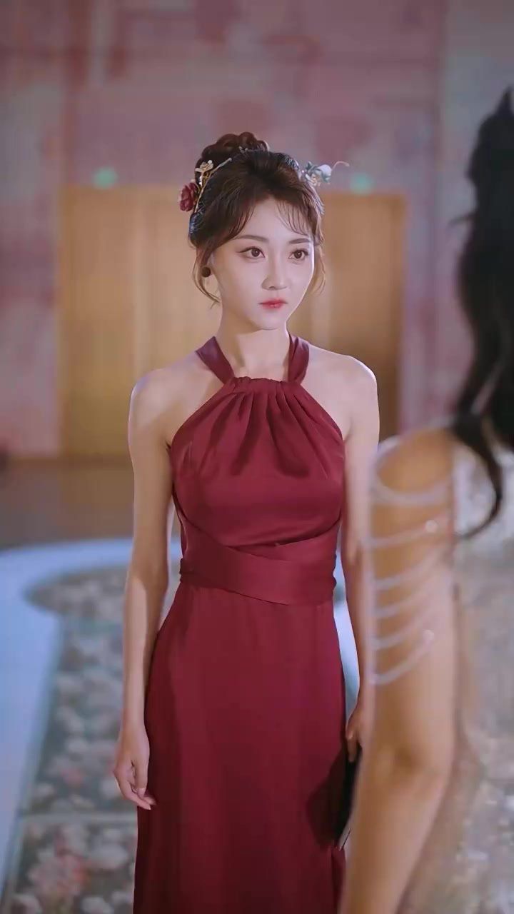 稚子牵父衣封面图