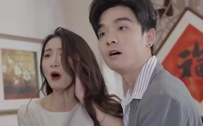 不装了，脚踹渣男后我成了全球女战神封面图