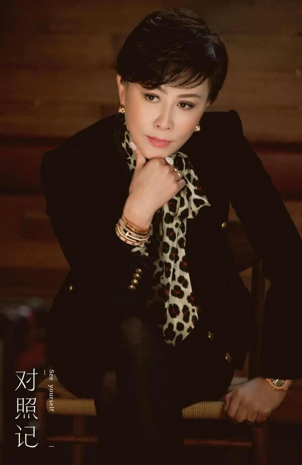 对照记第一季封面图