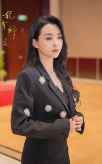 龙霄神主封面图