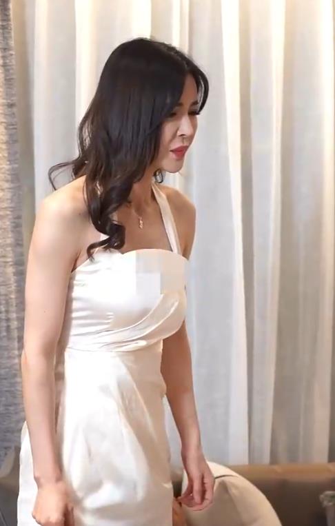 离婚后夫人是首富千金封面图